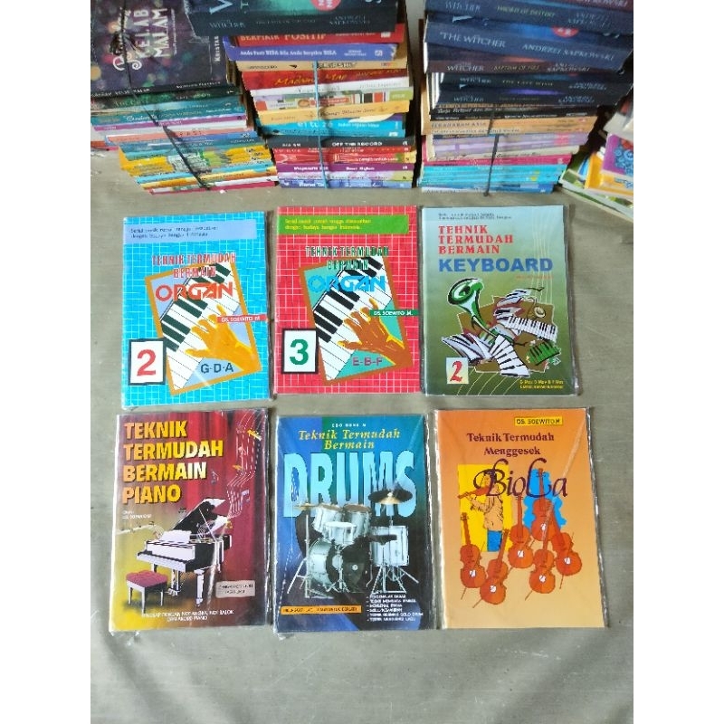 Buku Hobi Musik-Lagu, Teknik Termudah Bermain: ORGAN, KEYBOARD, PIANO, DRUMS, THE JAZZ Pianist, Bela