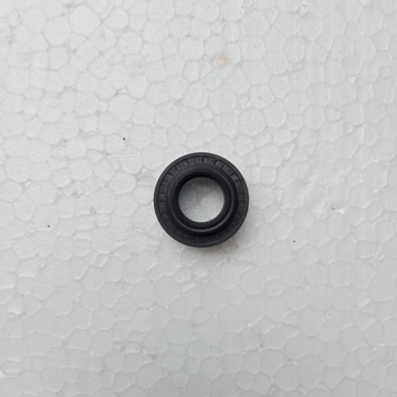 Shaft Seal Kompresor AC Suzuki Grand Vitara (Kompresor VALEO)