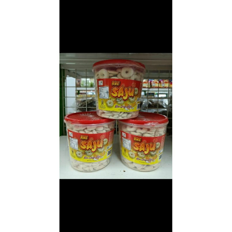 

kuesaju kue sagu