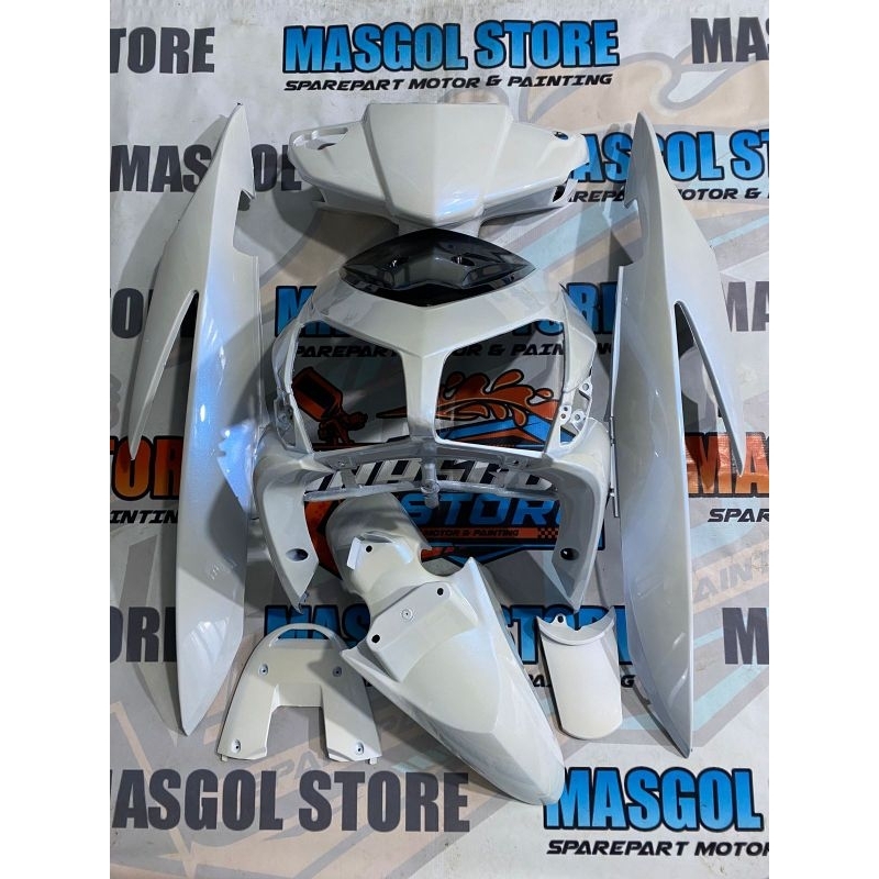 Full body halus Vario 110 karbu cw Putih lembayung biru