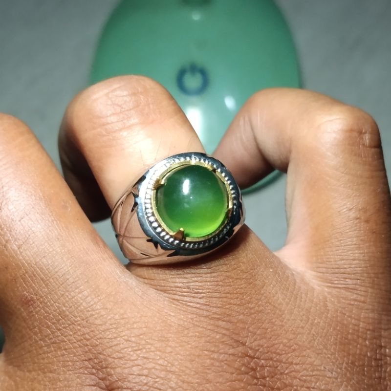 Green serpentine ring monel ukuran 7 + memo