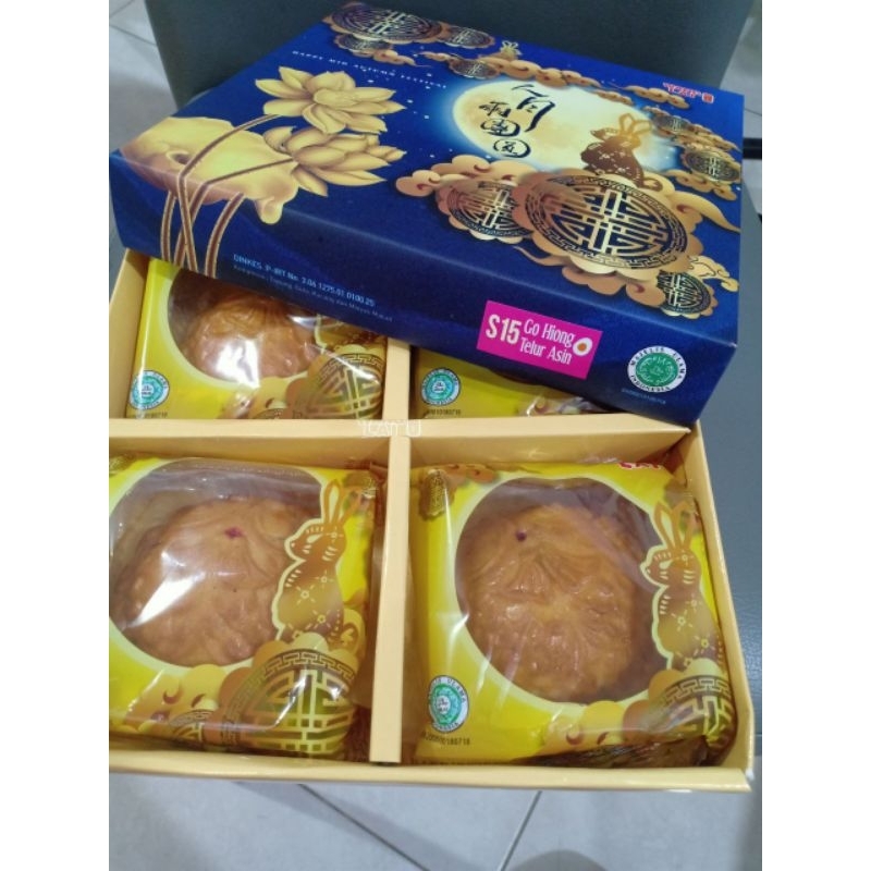 

WANGLAI MOONCAKE KUE BULAN MEDAN ISI 4PCS/BOX