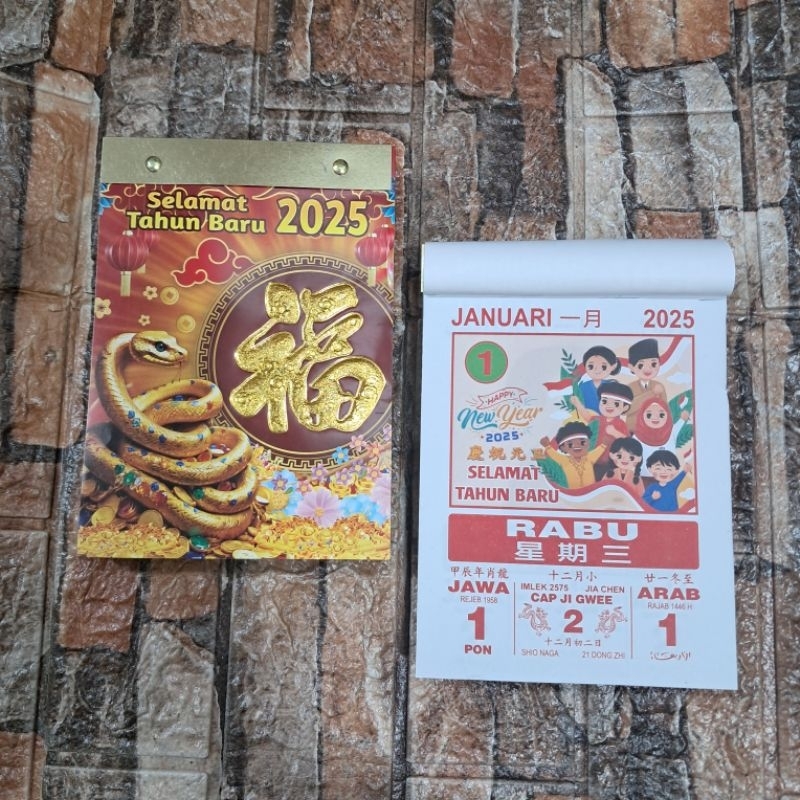 

KALENDER HARIAN SOBEK TH MEDIUM/KECIL TAHUN 2025 SHIO ULAR [ 18cm x 13cm ]