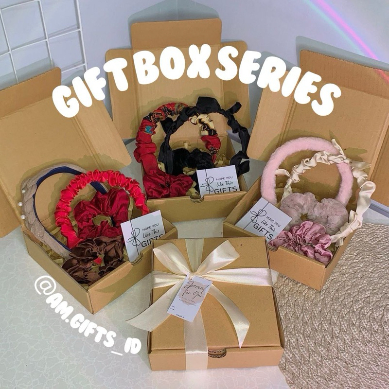 

GIFT BOX HAMPERS KADO ISI BANDO SRUNCHIE KADO ULTAH KADO BIRTHDAY