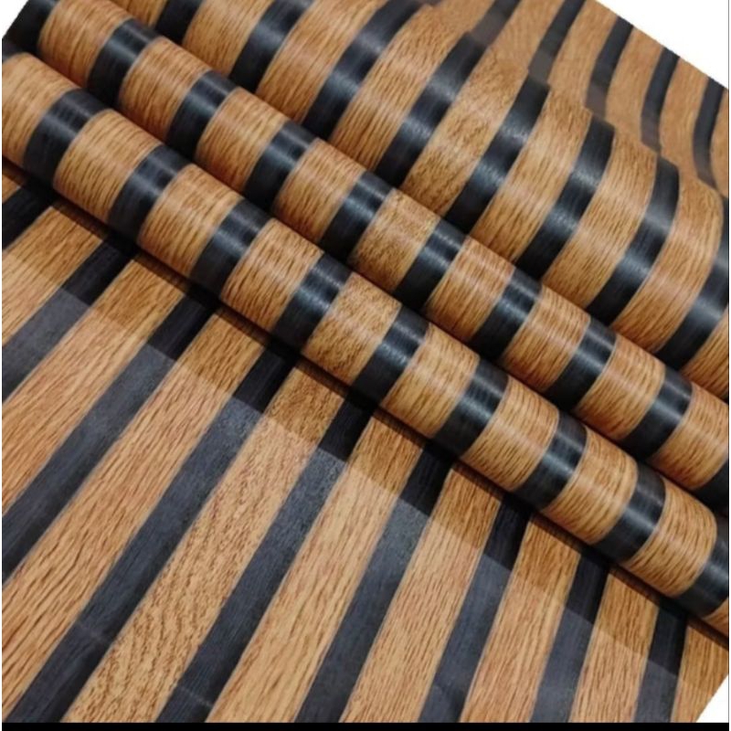 Wallpaper Sticker Dinding Motif Kayu Triplek Coklat Tua Garis Hitam Elegant