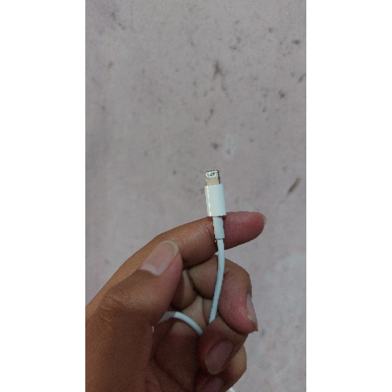 kabel data iphone 11 pro 12 original bawaan hp