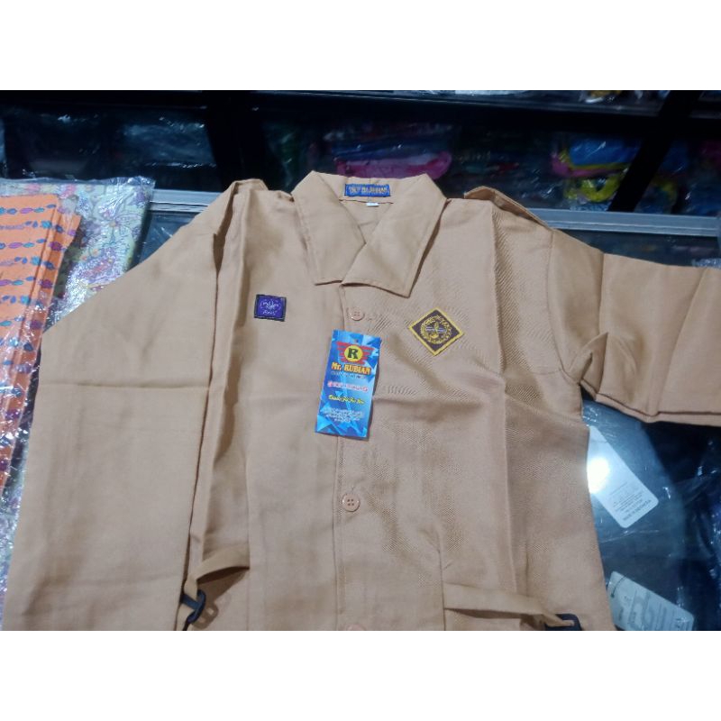 

Seragam Sekolah Baju Pramuka SNI