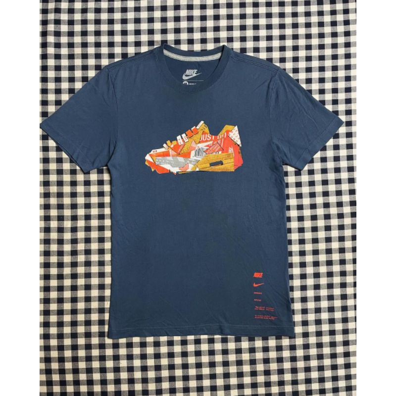 T-shirt / Baju kaos Pria NIKE SNEAKERS original
