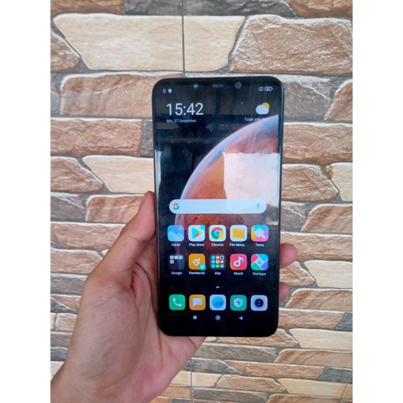 Xiaomi Pocophone F1 Ram 6/64Gb Second Original Resmi