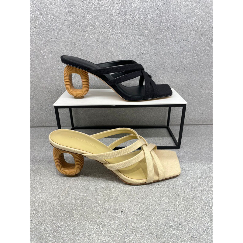 Sepatu wanita heels Charles&Keith original