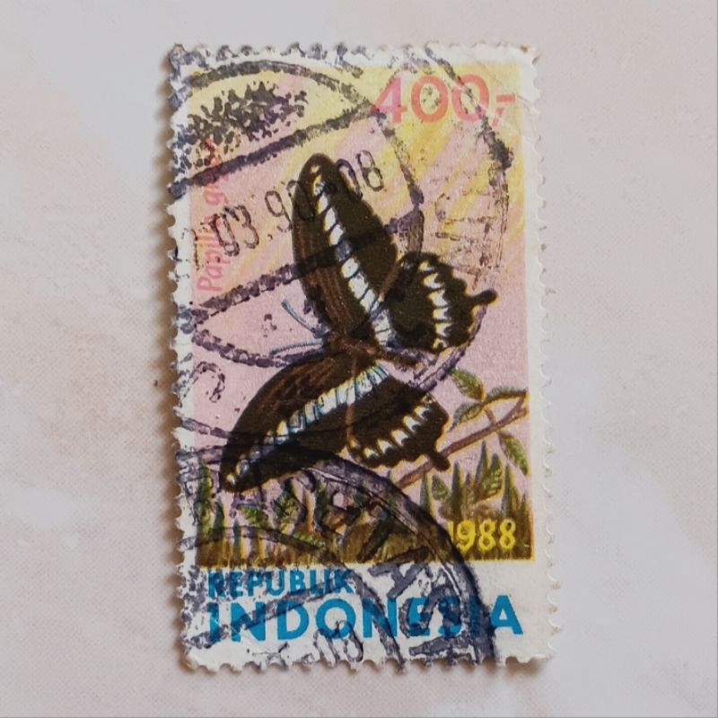 

(AA) Perangko Indonesia 1988 Kupu - Kupu 400 rupiah Used