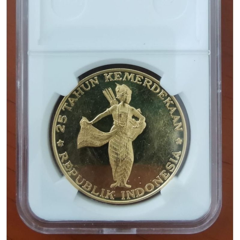 Koin Emas Penari 25 Tahun Kemerdekaan Indonesia 10000 Rupiah 1970 Real Gold Coin Wayang Dancer