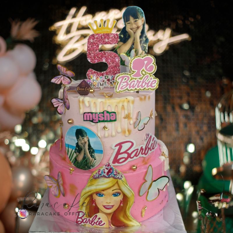 

cake barbie 2 tier