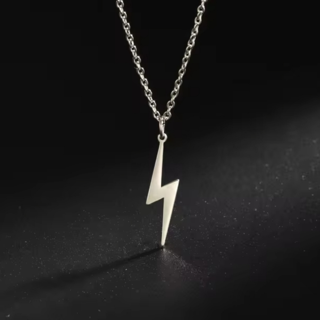 KALUNG TITANIUM LIONTIN PETIR