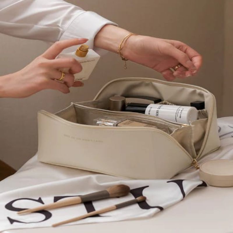 Tas Kosmetik Washbag/ Pouch Kosmetik Travel / Tas Kosmetik Bag Waterproof