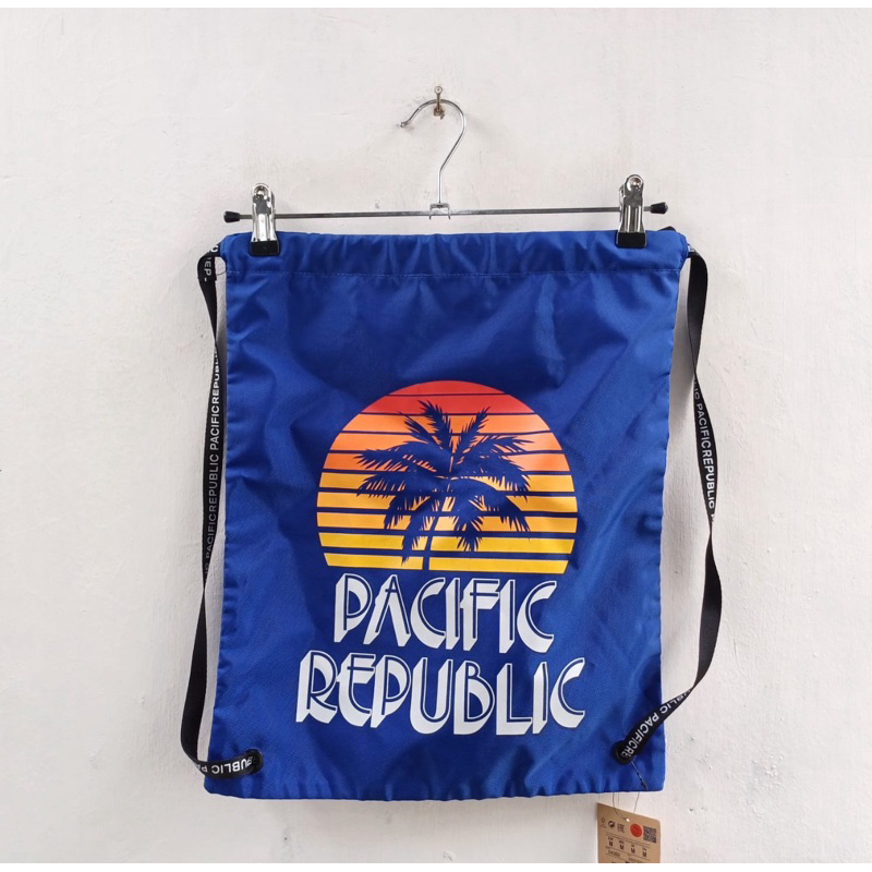 Pull&Bear Drawstring Backpack