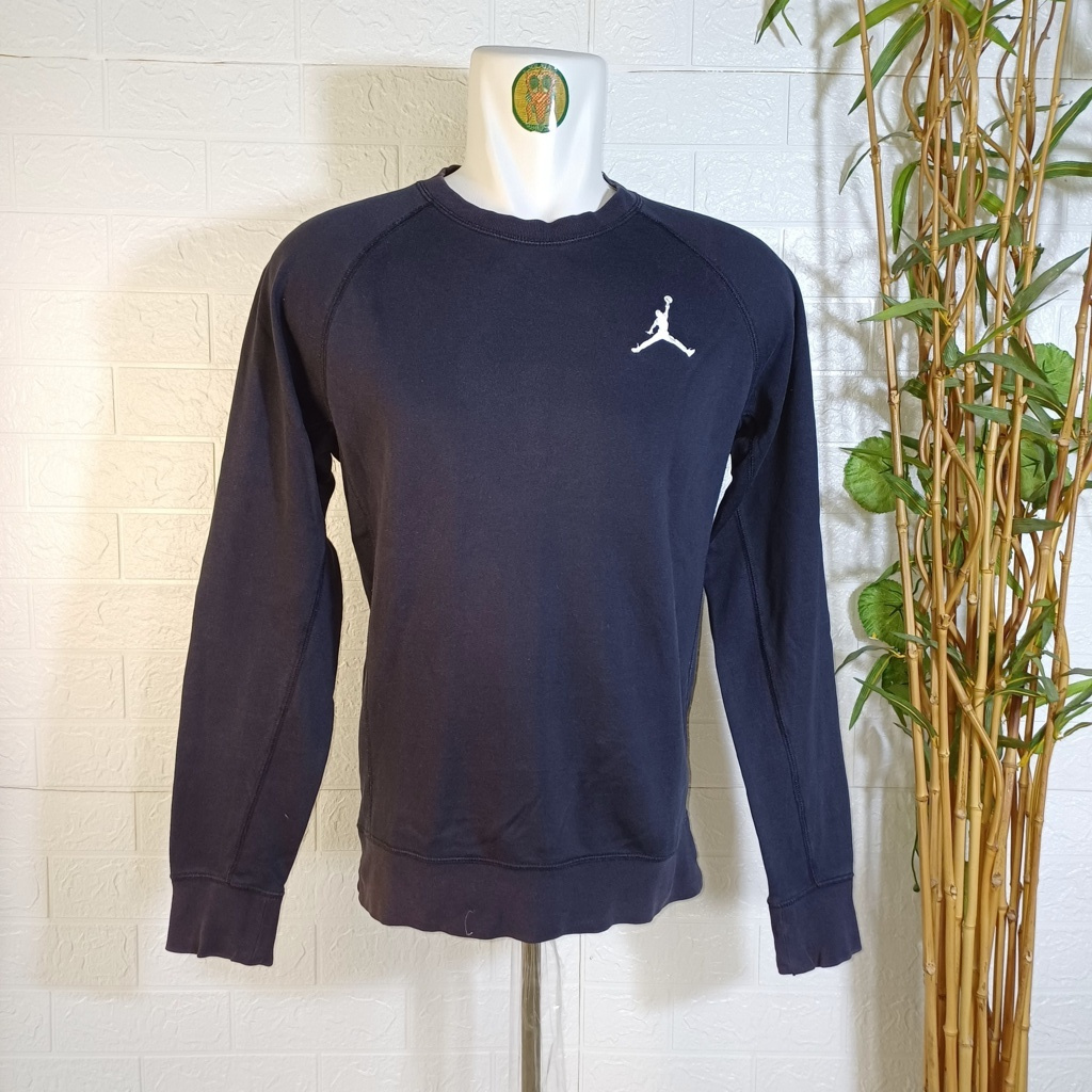 SWEATER CREWNECK JORDAN BASKETBALL, SIZE S FIT M (SECOND BRANDED) HITAM CN0224