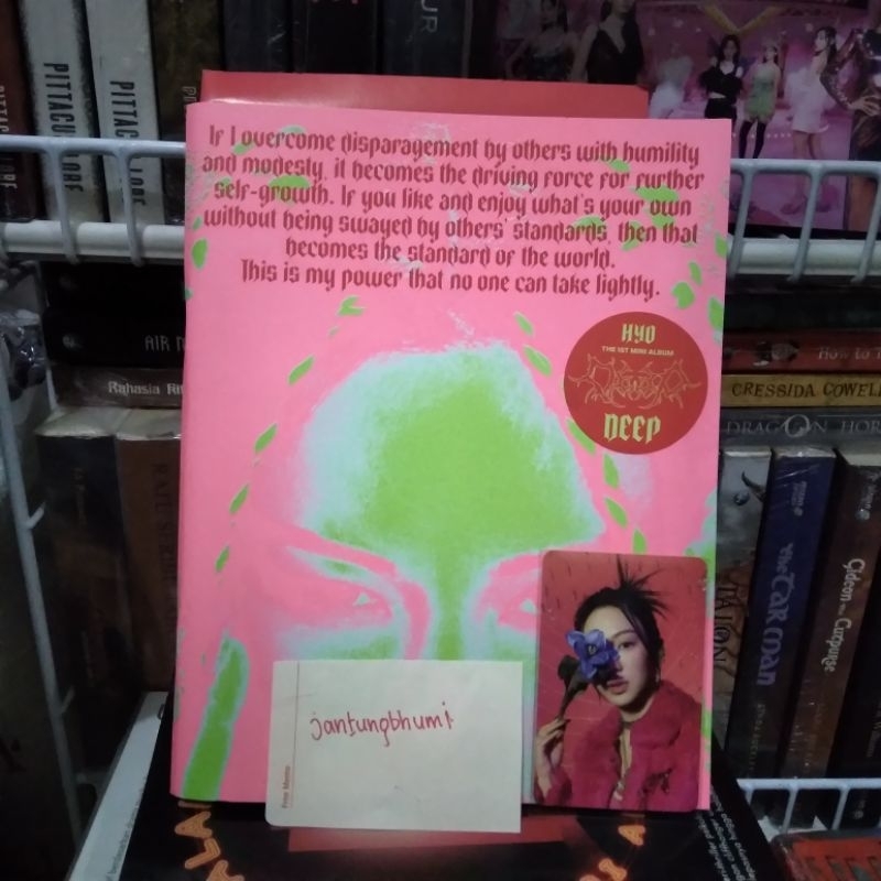 Unsealed HYO 1st mini album DEEP - Hyoyeon snsd