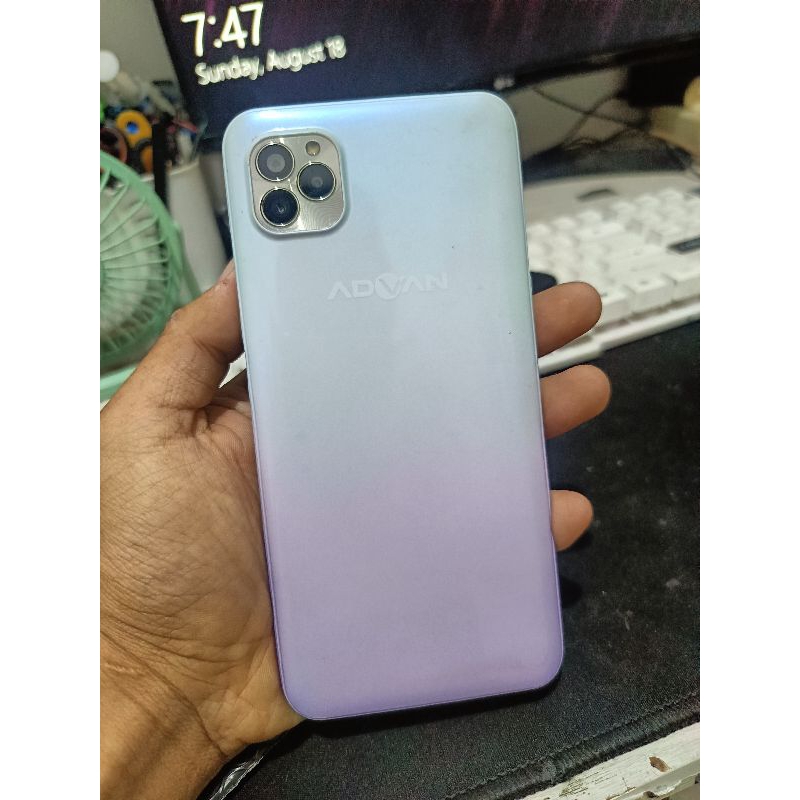 Advan g5 minus batre dan lcd rusak mesin normal garansi100%