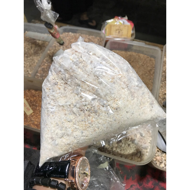 KEMENYAN MADU PECAHAN SUPER HARUM 500 gram(hanya untuk ritual sembahyang)