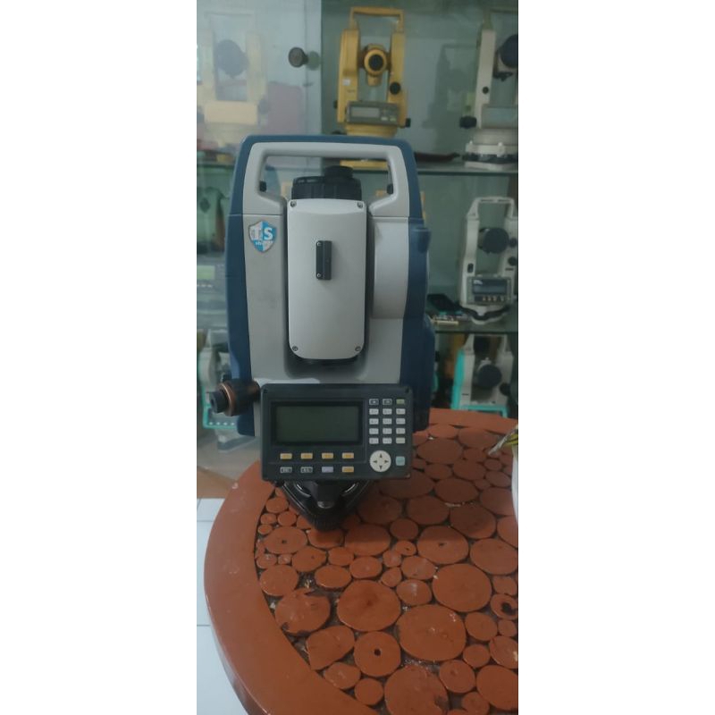 Total Station Sokkia CX-103 Bekas Lengkap Set