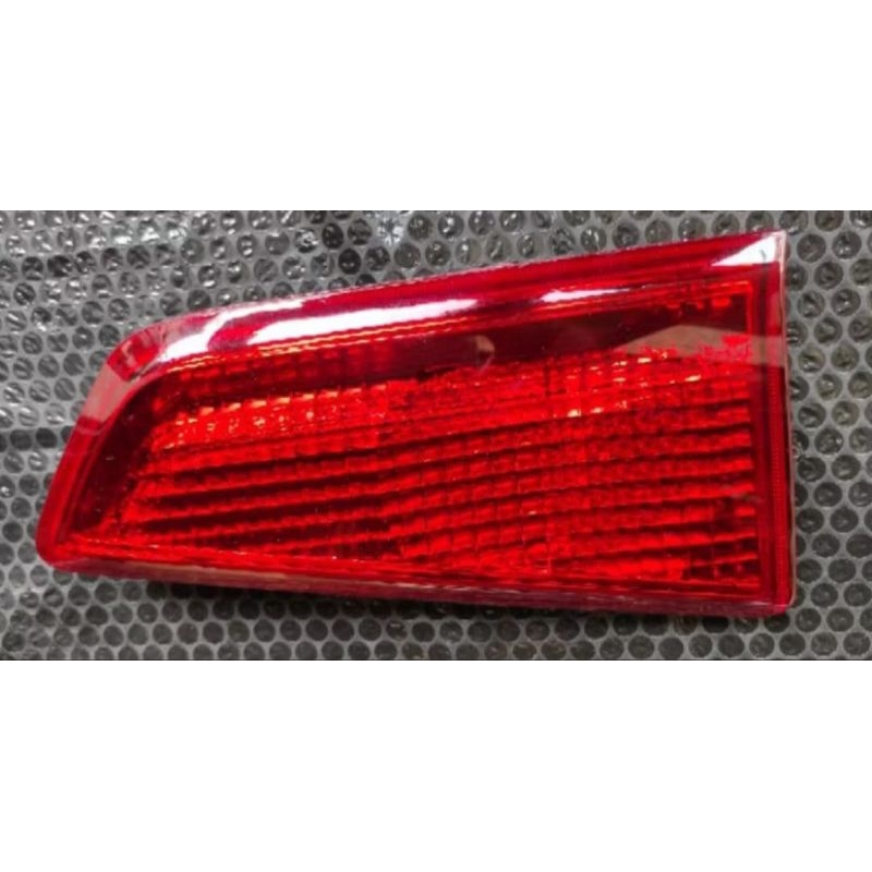 stoplamp bagasi veloz 2017