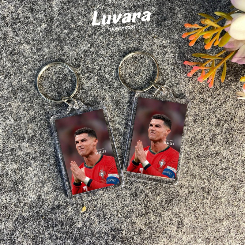 Gantungan kunci akrilik CR7, Messi, Neymar BONUS PHOTOCARD