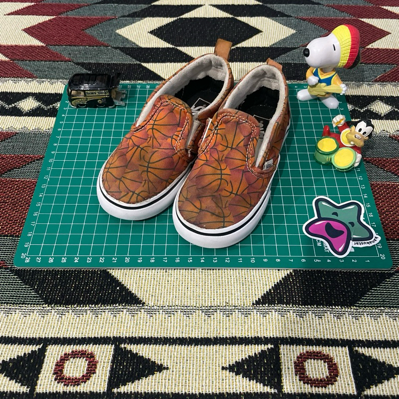 Sepatu Vans Slip on basketball Preloved/Second Kids/Toddler/Anak Original