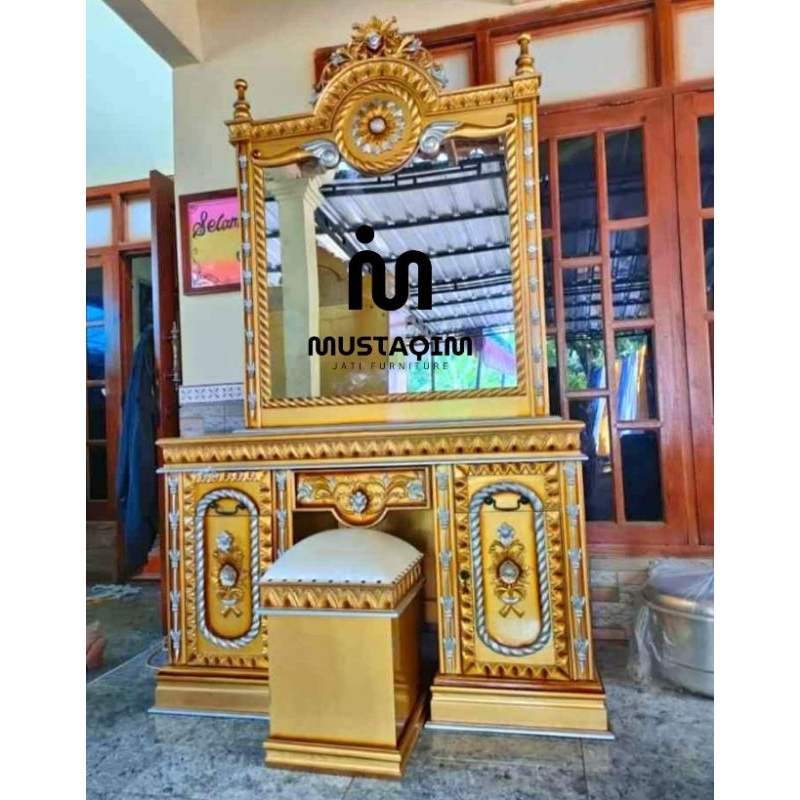 Meja rias ukir jepara/tolet ukir khas jepara model gong bahan kayu jati