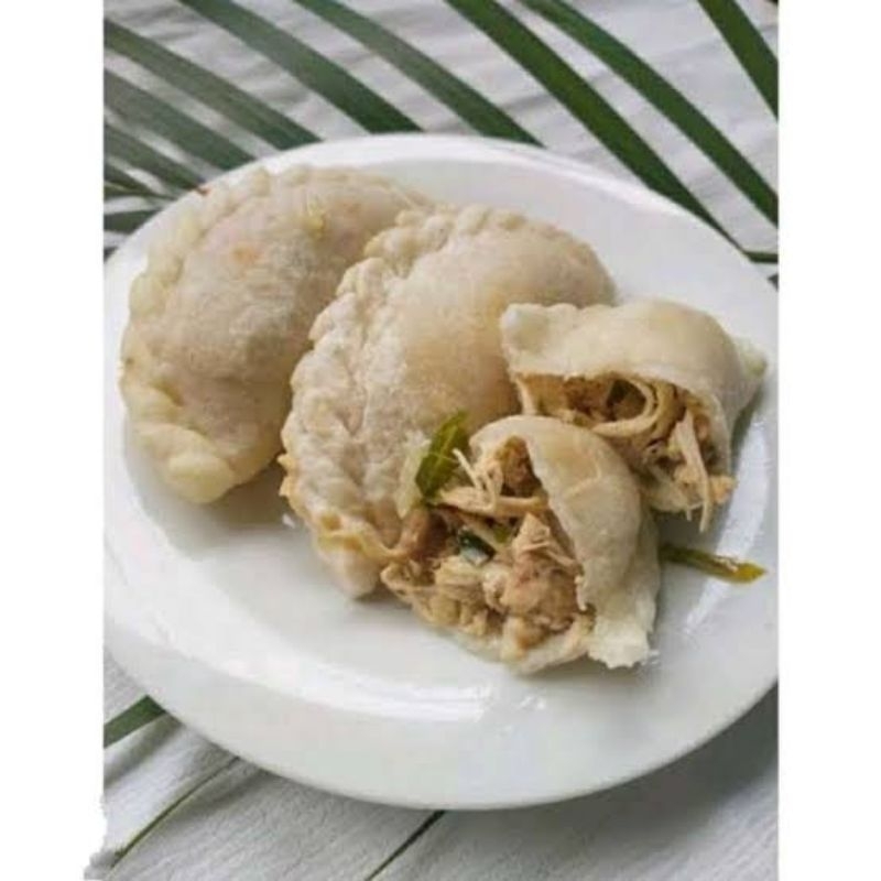 

Cireng Isi ayam suwir original rempah isi 8pcs
