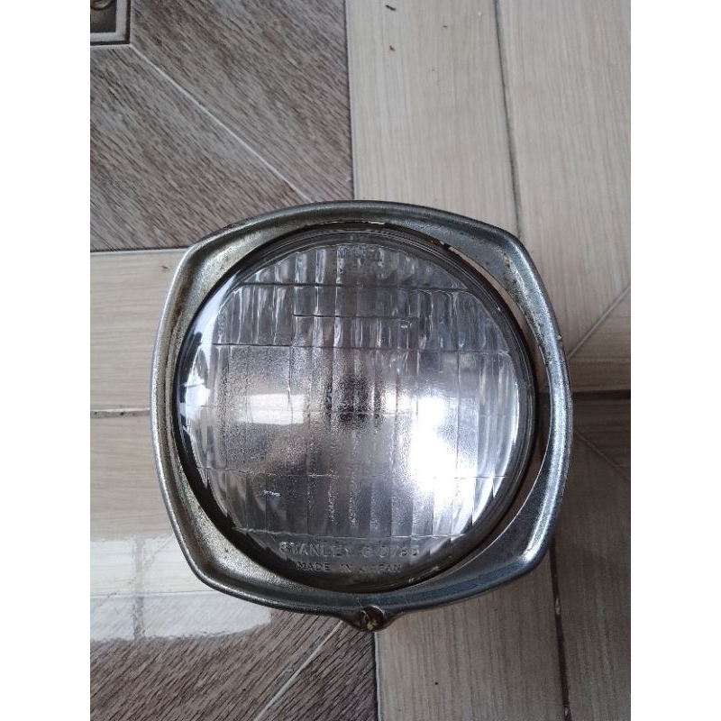 lampu depan yamaha v75