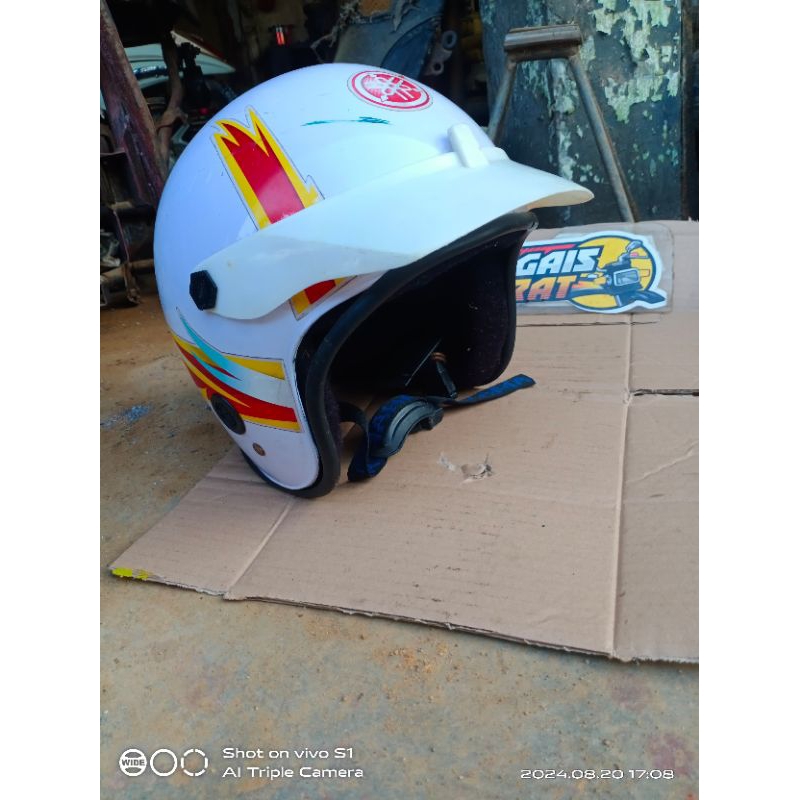 helm jadul helm yamaha original bawaan motor bekas