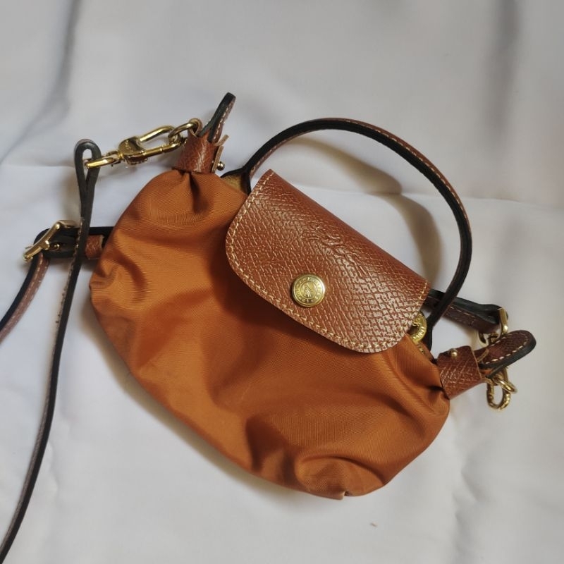 longchamp mini sling bag