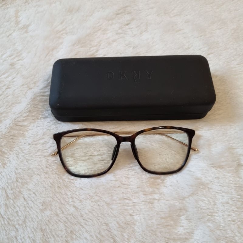 Kacamata DKNY Frame authentic Optik Melawai