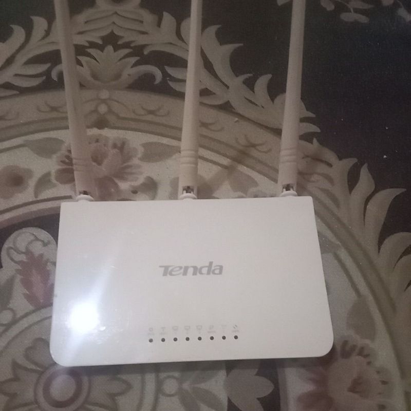 Router tenda N300 F3 second