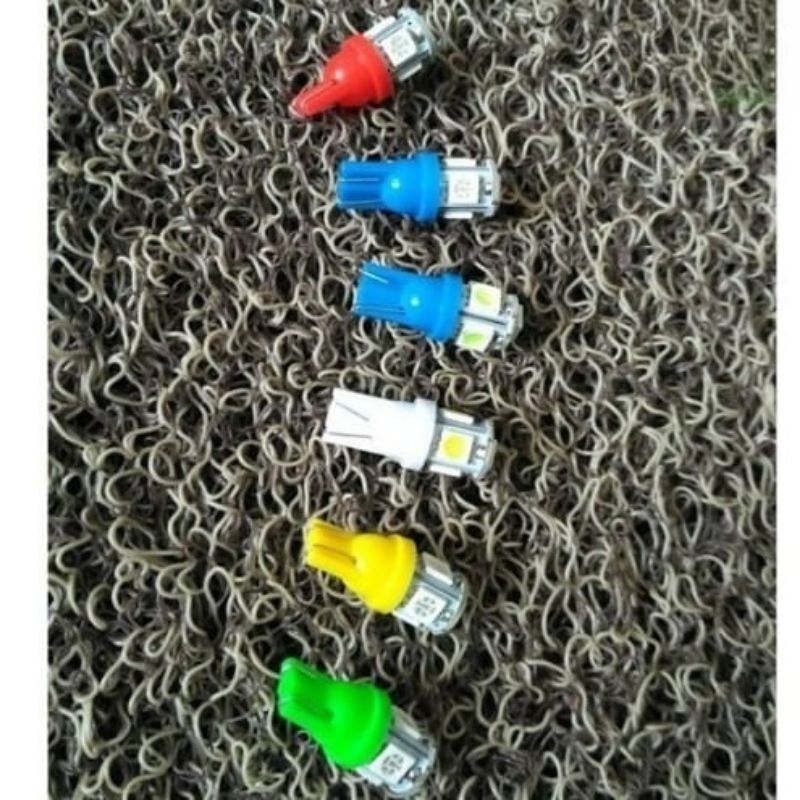 lampu sen senja kedip