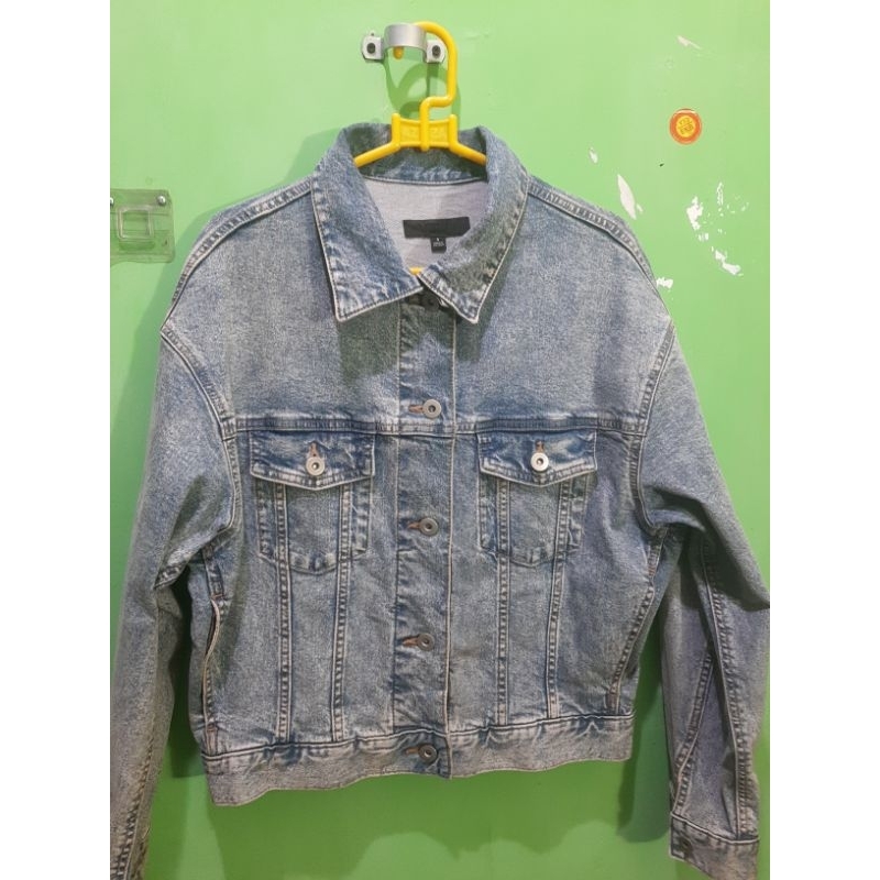 Jaket Denim uniqlo