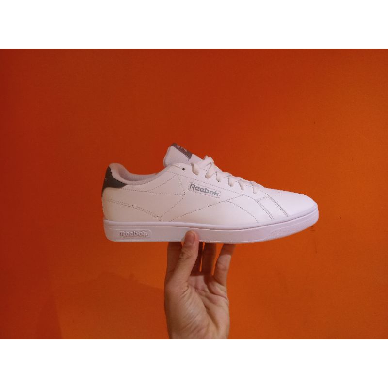 sneakers pria Sepatu Reebok original/ Reebok Court clean men's sneakers shoes -White