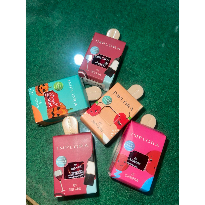 implora liptin / implora lipstik . Lipstik