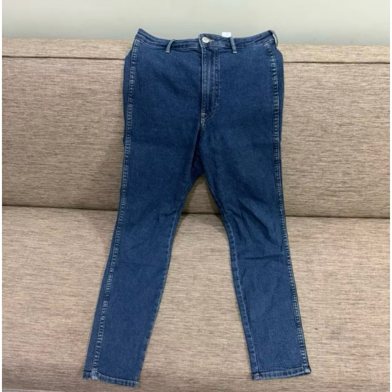 preloved jeans hnm