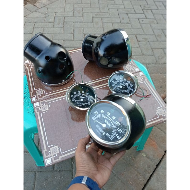 Batok lampu YL 1 YAMAHA YASI pnp cb /batok yl /speedometer Yl1 Handmade kw1