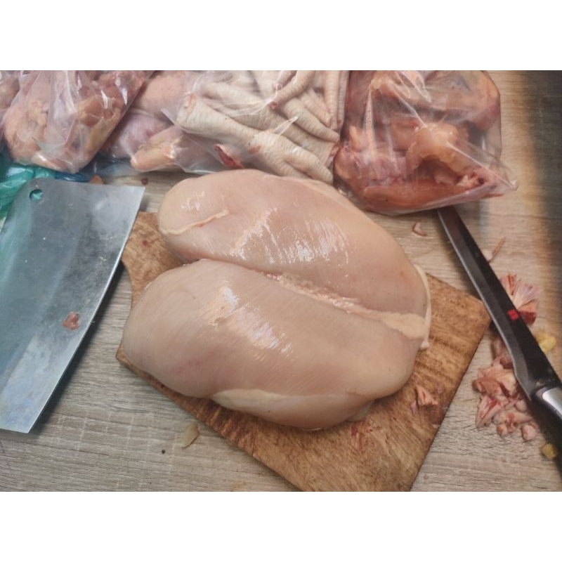 

Ayam Filet Dada Segar. Boneless Dada. BLD