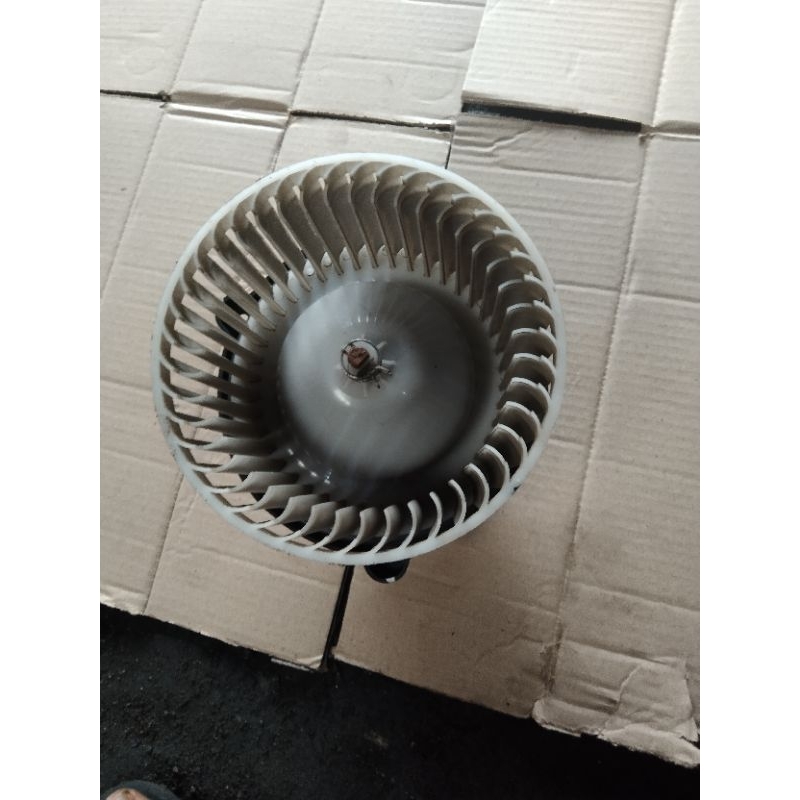 DINAMO BLOWER AC BELAKANG DINAMO AC KIA CARNIVAL -SEDONA