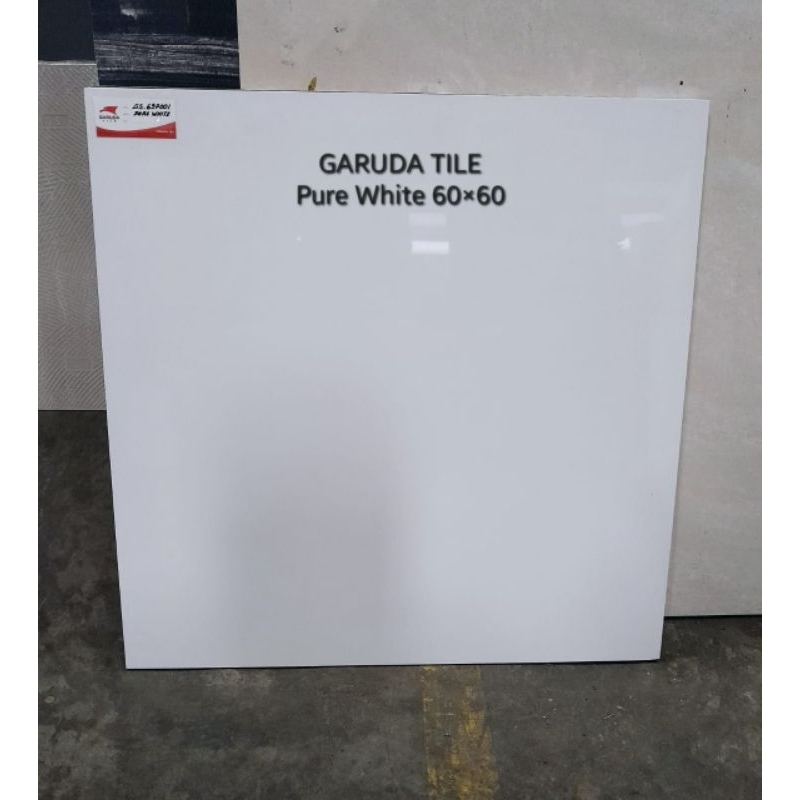Granite Garuda tile Pure White