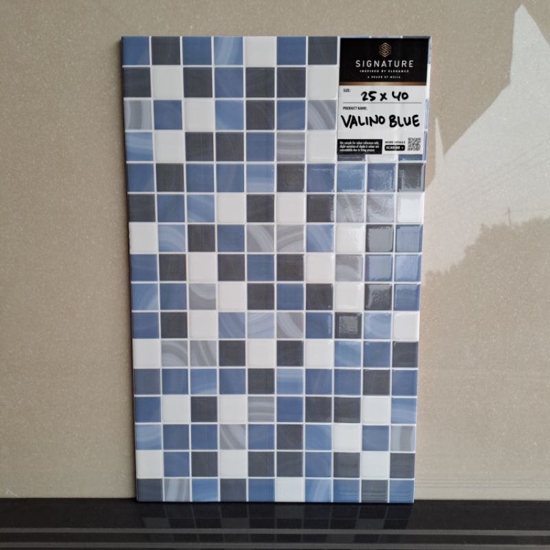 Keramik Dinding Kotak Kotak Biru / Keramik Kolam Renang / Keramik Mulia Signature 25x40 VALINO BLUE