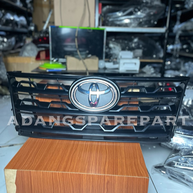 GRILL TOYOTA FORTUNER VRZ 2021 ORIGINAL MULUS