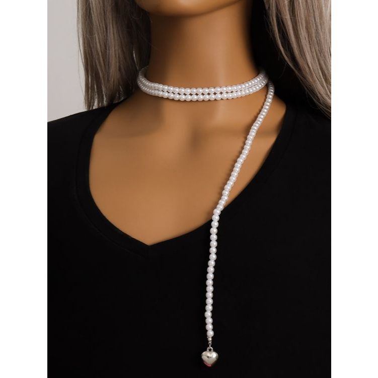 long pearl necklace with love pedant