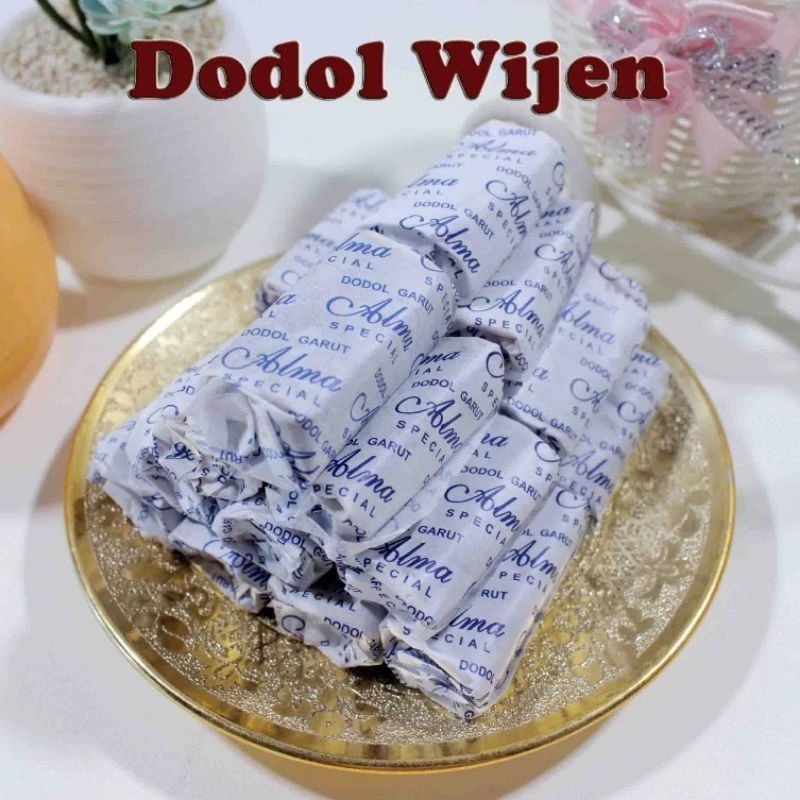 

Dodol Garut Wijen/Susu /Coklat Wijen 1kg