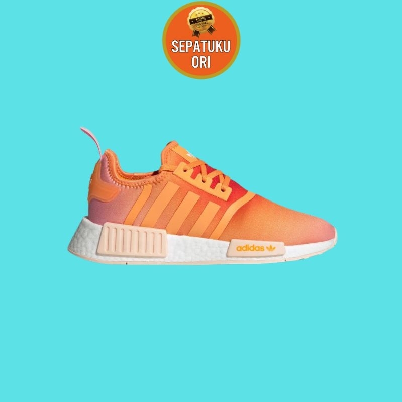 SEPATU WANITA ADIDAS NMD R1 ORIGINAL [IE9625]