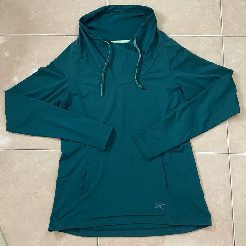 Arcteryx varana cowl neck sweater Arc’teryx tag cut